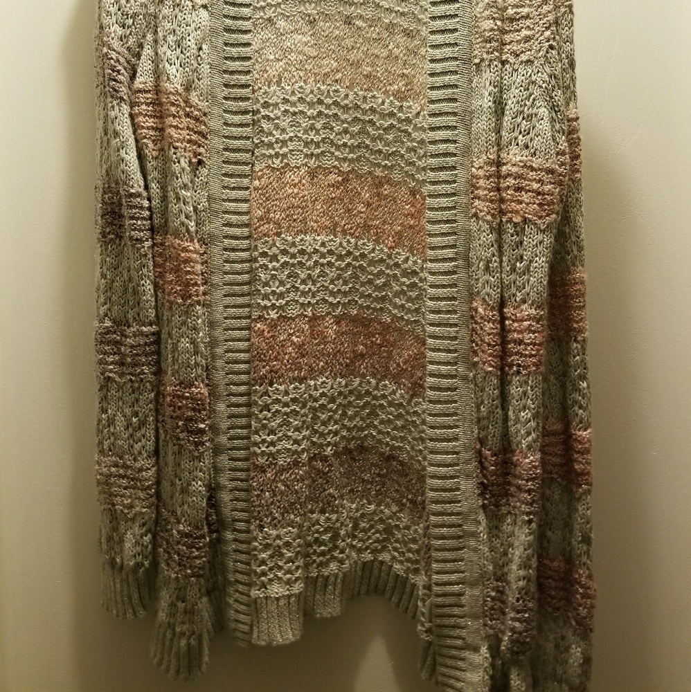 Cardigan - Picture 2 of 3